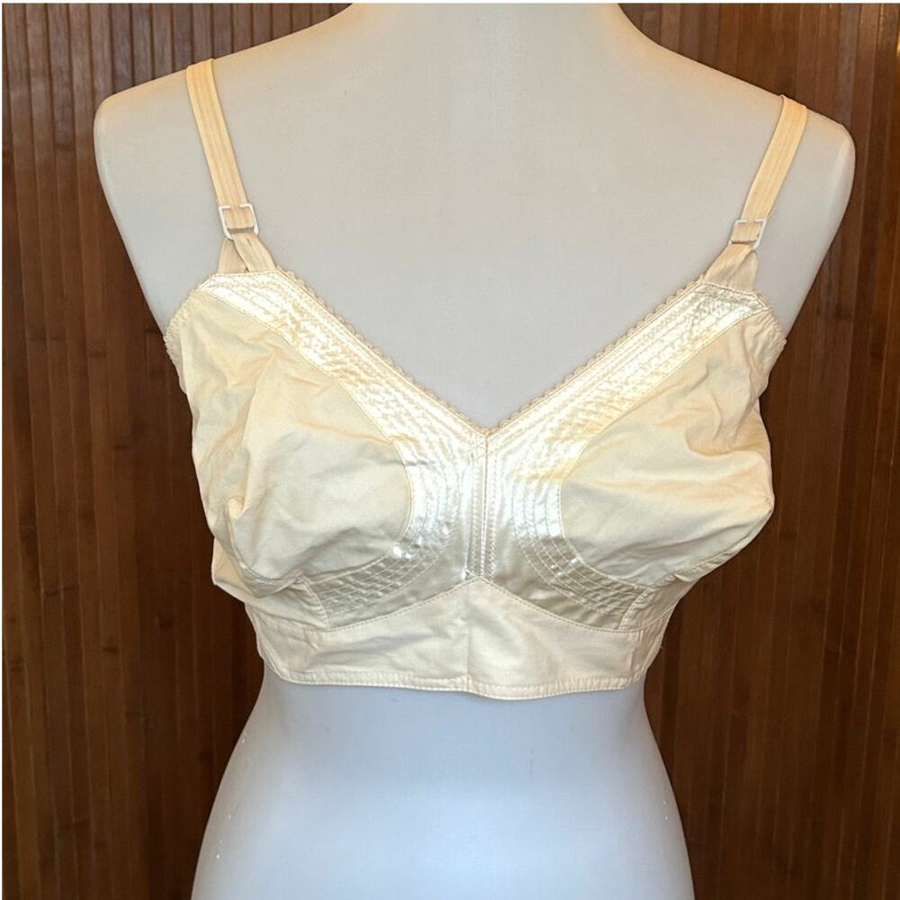 Vintage 1950s SURPRiSE Bullet Bra Ivory Cotton Cone Pin Up Bralette